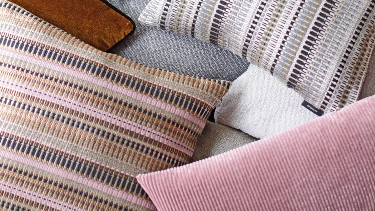 Sofakissen bei Farbtupfer Interior Design online kaufen